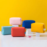 SMILING GIRL COLOUR MINI BEAUTY CASE